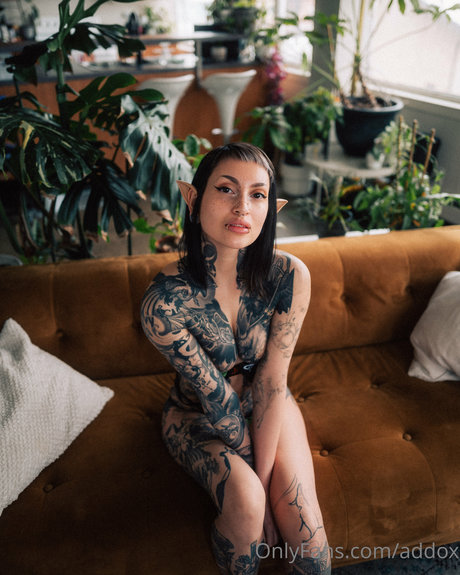 Addox model sexy gallery