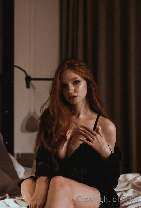 Myfoxyland high quality actress photos