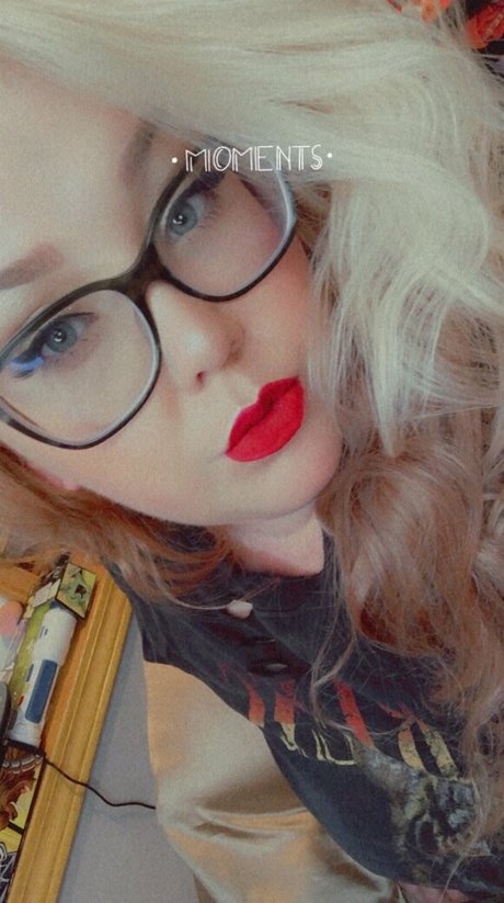 very skinny onlyfans sex image