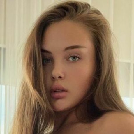 Olya Derkach model porn image