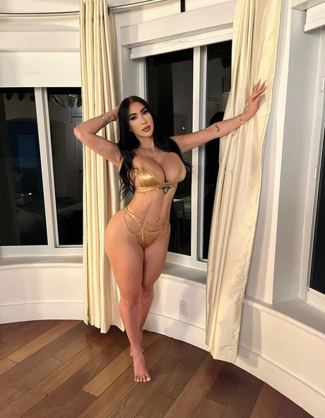 Valerie Kay sexy actress images