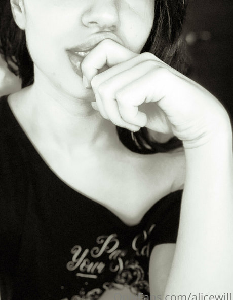 Alicewill model best pictures