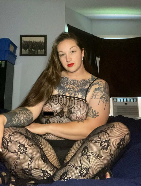 Whooty2166 hd pornstar photos