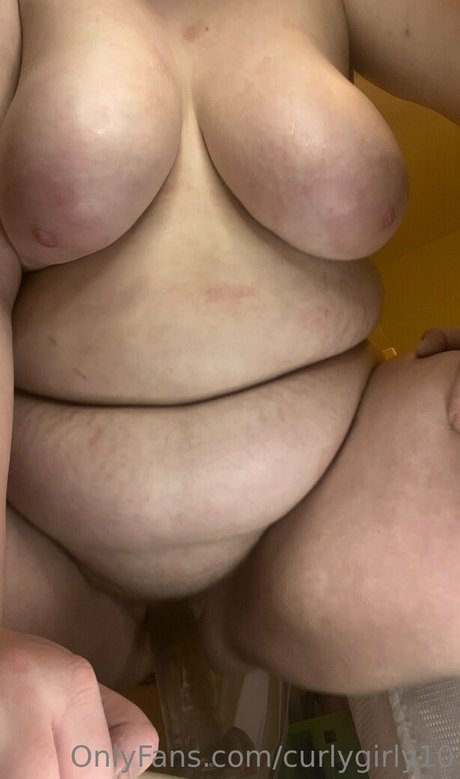 curlygirly10 pornstar perfect image