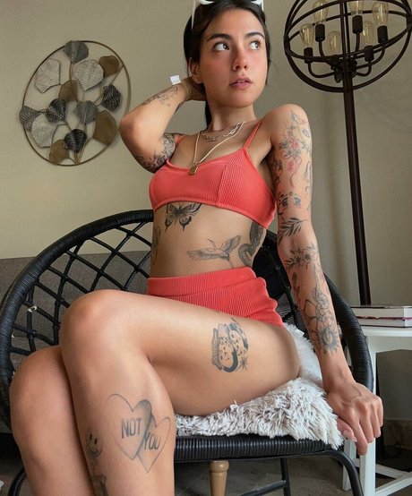 Ximenarojas p perfect actress photo