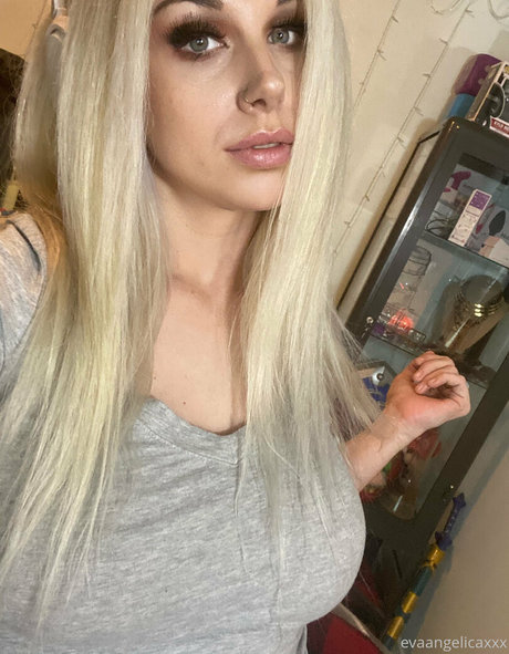 eva rocksttv pornstar perfect images
