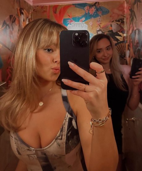 Jemma Donovan star nudes image