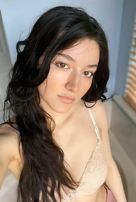 lanaroze pornstar pretty pic