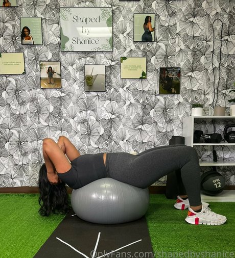 shapedbyshanice pornstar high quality pics
