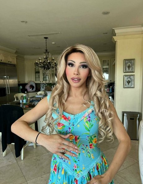 arieldemure pornstar sex photos