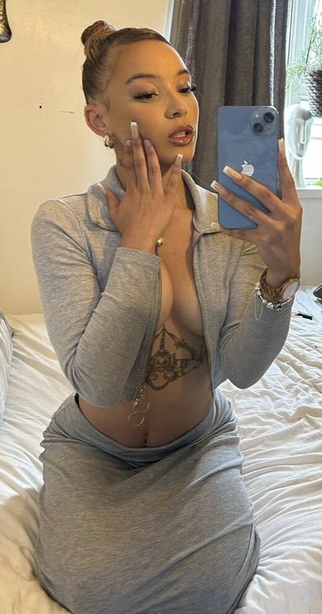 Tia Ivy free star pics