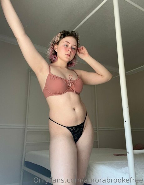aurorabrookefree model pics