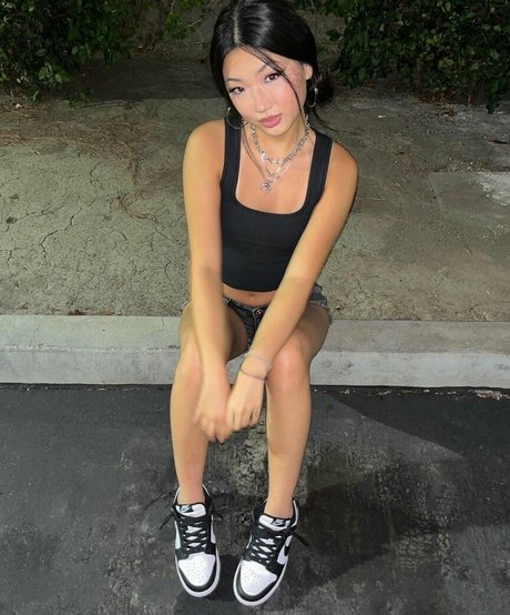 Maru Lee pornstar hot galleries