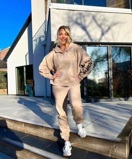 Gemma Atkinson nice model pics