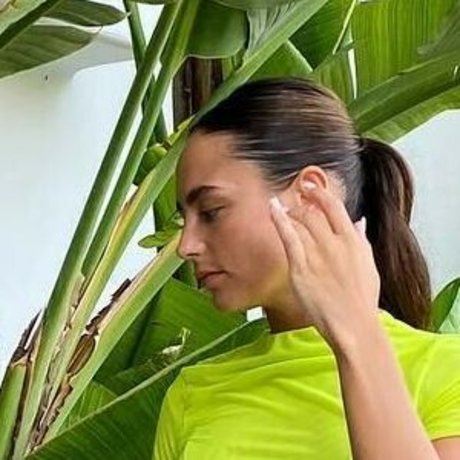 Leah Taylor model porn pictures