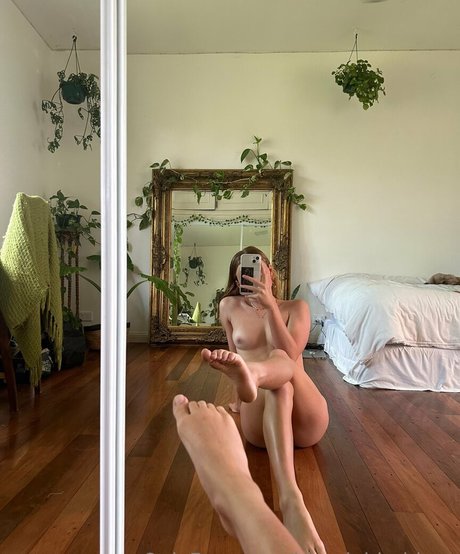 Blondebhabie pornstar adult photos