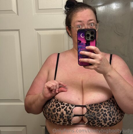 big pussy onlyfans free naked pic