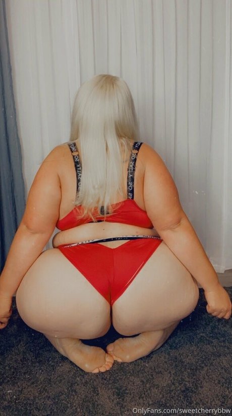 sweetcherrybbw model hot gallery