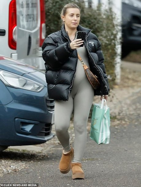 Dani Dyer exclusive pornstar pic