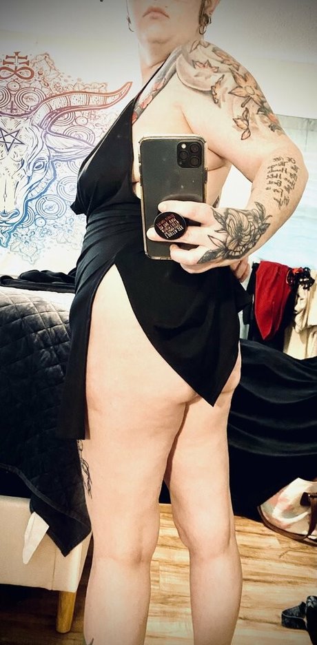 trashpanda4lyfeyo nice actress pics