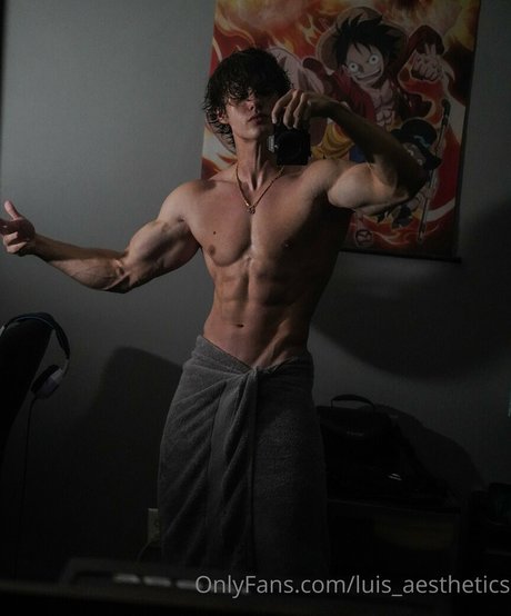 luis aesthetics model hot galleries