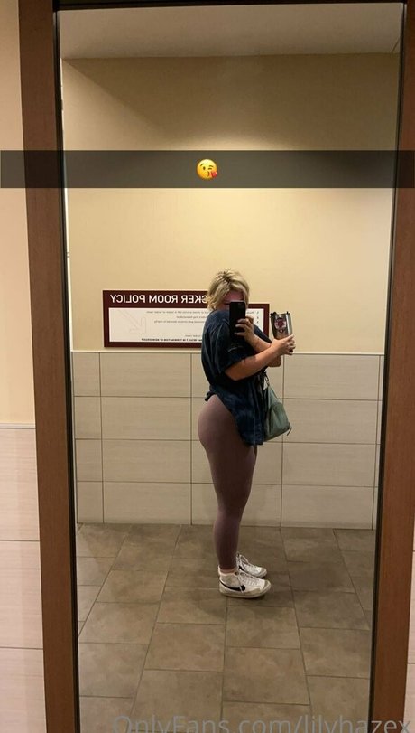 lilyhazex star xxx galleries