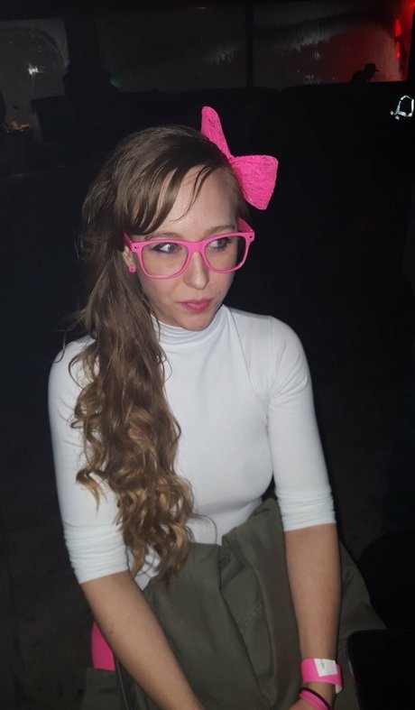 TheFineTrouble free pornstar img