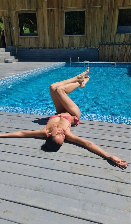yladoyla free pornstar photo