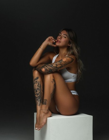 Raissa Bejar star adult gallery