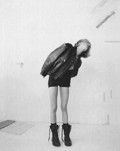 Hunter Schafer model pornographic picture