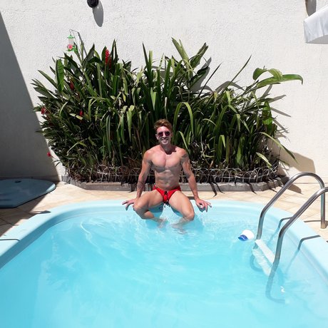 Thiago Fortkamp nude star pic