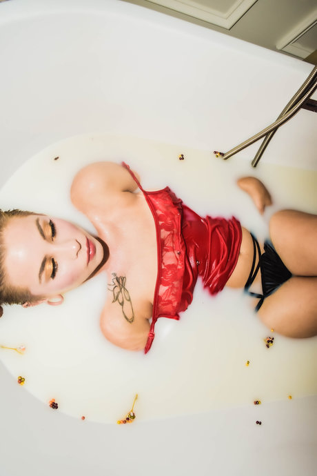 Ms Mae high quality pornstar archive