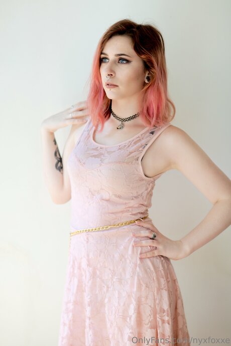 Nyx Foxxe sex model pictures
