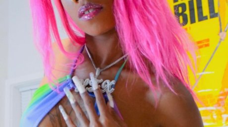 MBDYG nudes model pics
