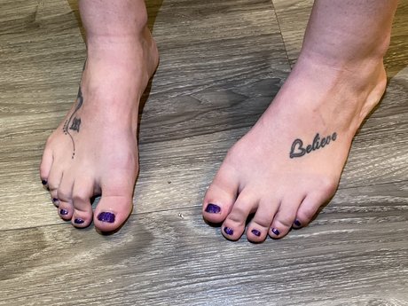 Kay s Cute Feet star img