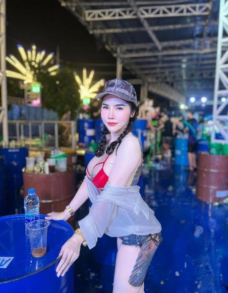 Pupea Phetchaburi star sex img