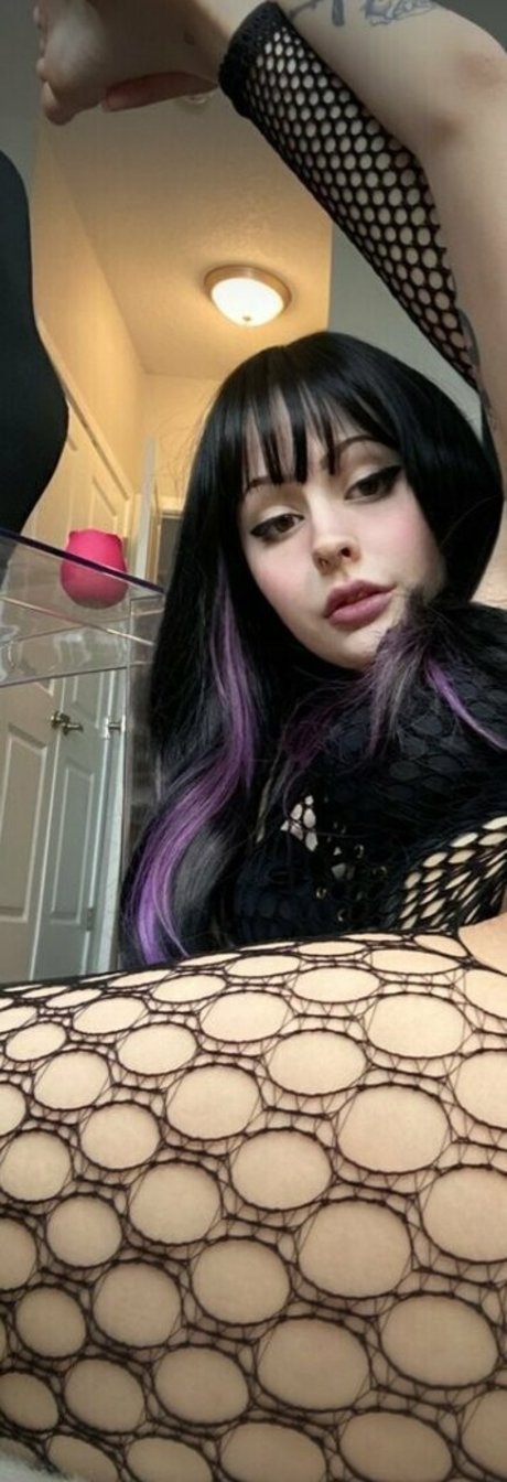 Lolaxyummy model pretty gallery