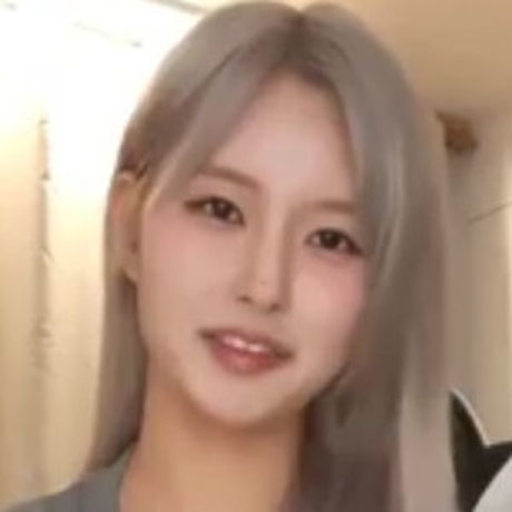 Gyuri26 star erotic img