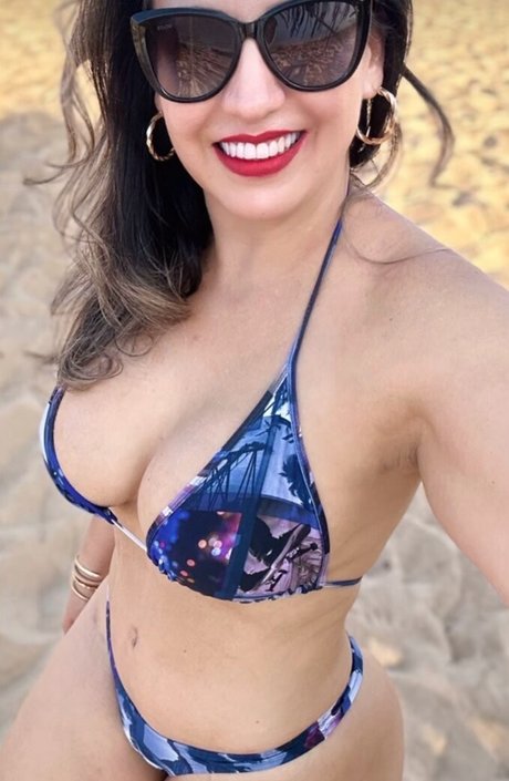 gabrielaguimaraes01 adult actress photo