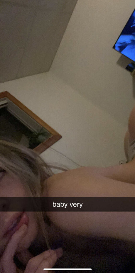 male asian onlyfans top pic