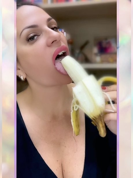 Roberta Bastos pornstar hot archive