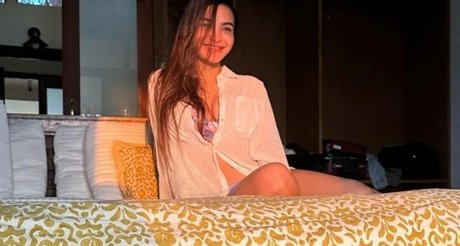 Nikkesha Rangwala beautiful model image