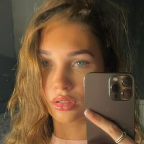 barbie brunnetx profile image