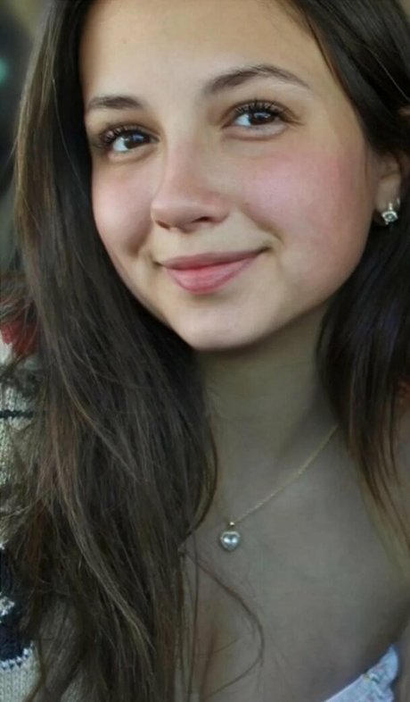 Cait ASMR free model img