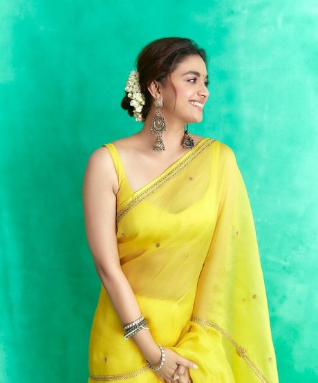 Keerthy Suresh perfect model gallery