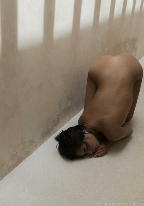 marialevyy nude model pics
