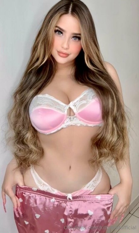 kittybadofficial porn model picture