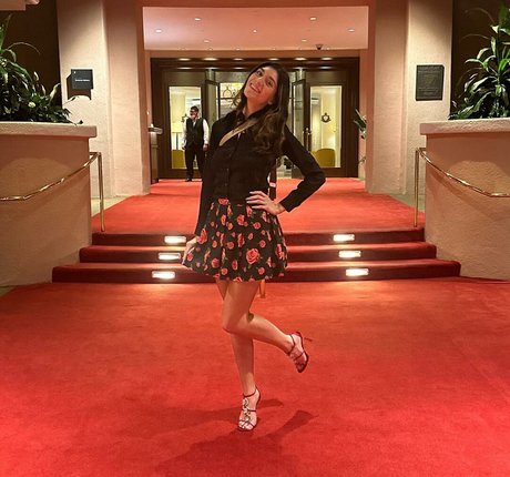 Aubry Babcock pretty actress pics