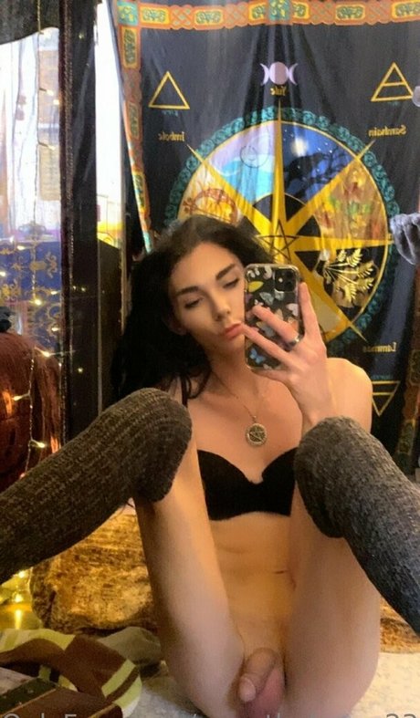 Raven Hite pornstar erotic photos