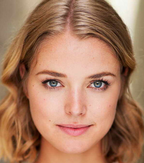 Ellie Gall actress img